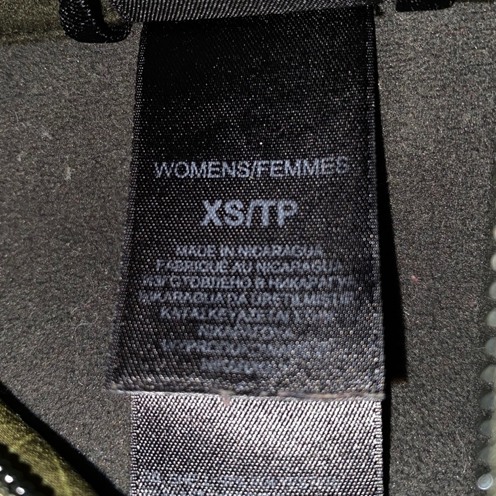 north face jacket - Picture 2 of 3